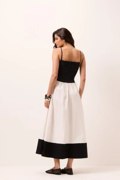 Alternative view of Vestido Midi Gabriela em Tricoline Preto e Branco
