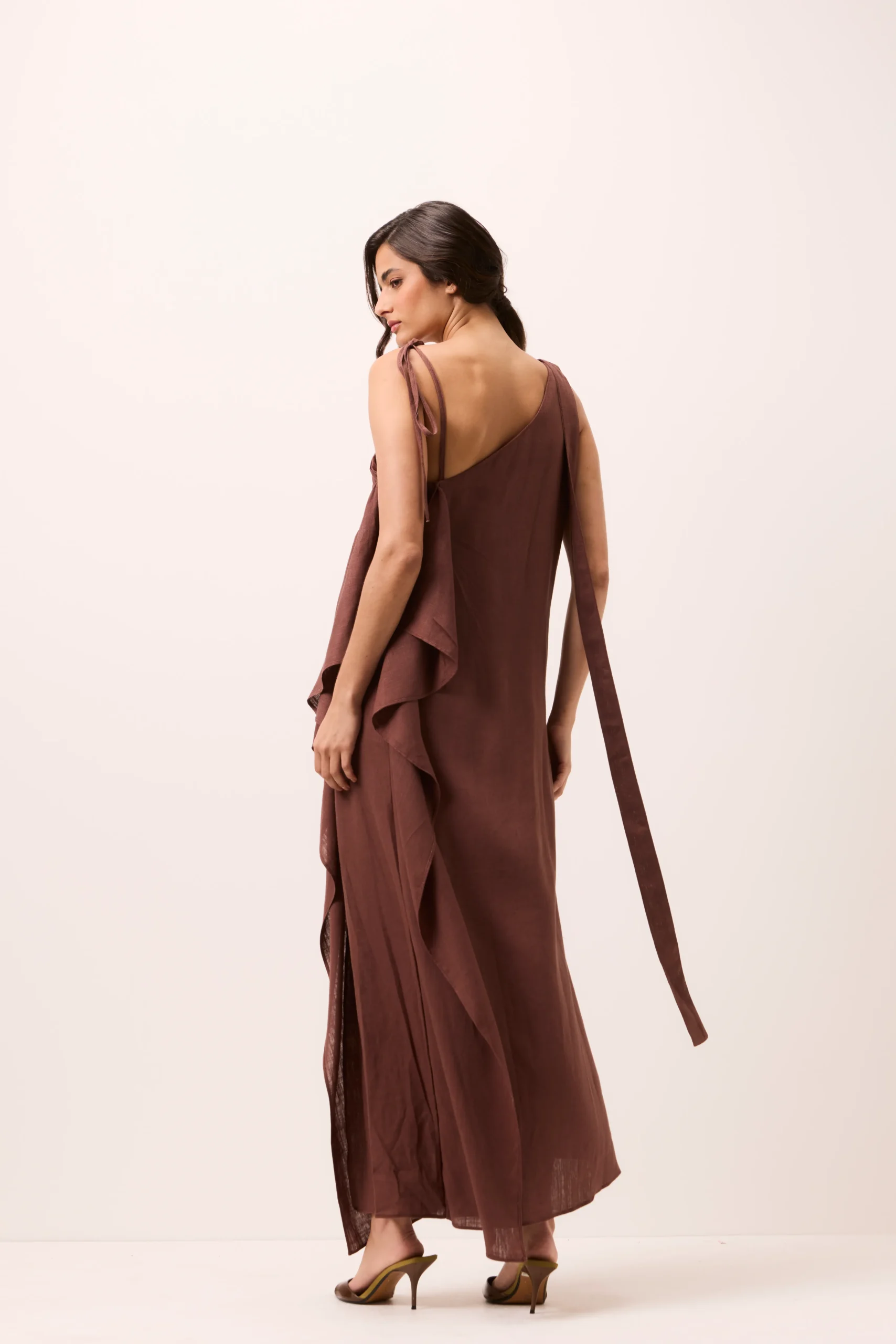 Vestido Midi Pétala em Linho Misto Marrom - Imagem 3