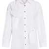 Camisa oversized de tricoline branca com maxi bolso frontal, botões aparentes e martingale nos ombros em foto flat lay