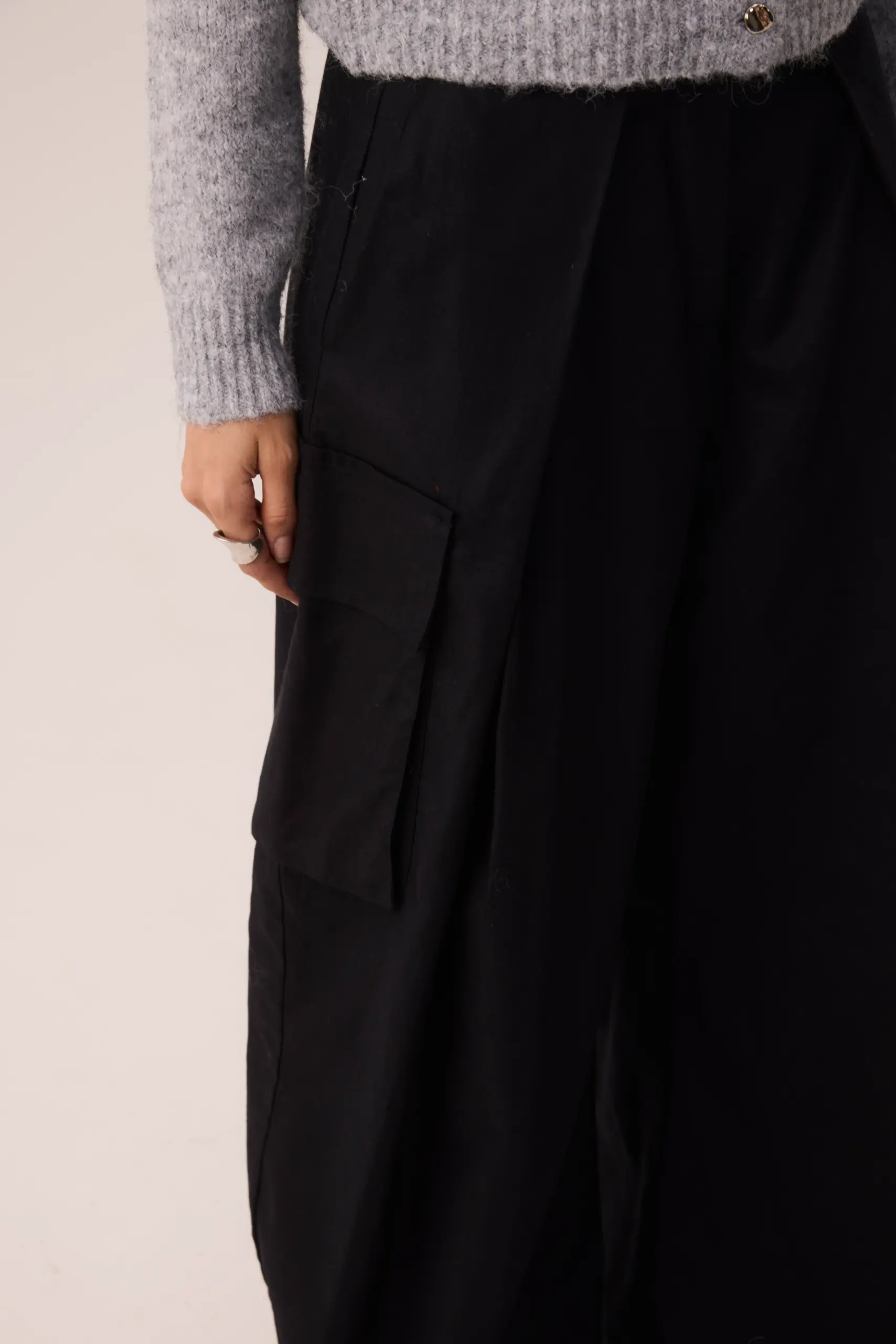 Calça Maxi Pantalona Sarja Preto - Imagem 4